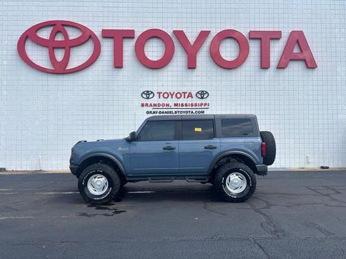 Azure Gray Metallic Tri-Coat 2023 Ford Bronco Big Bend