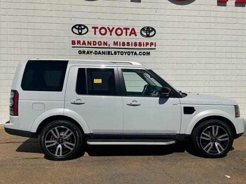 2016 Land Rover LR4 Base