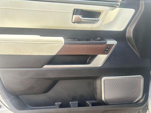 2023 Toyota Tundra Hybrid Capstone