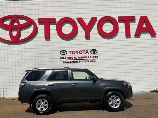 2021 Toyota 4Runner SR5