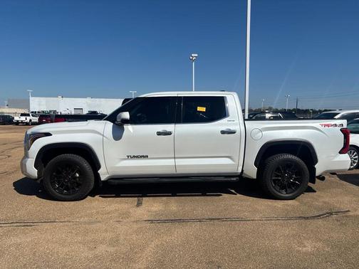 2023 Toyota Tundra Hybrid Limited