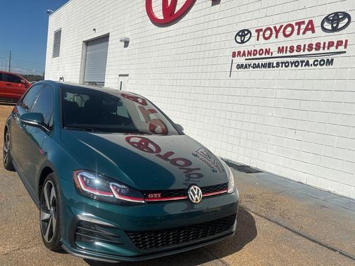 2019 Volkswagen Golf GTI 2.0T S 4-Door
