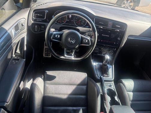 2019 Volkswagen Golf GTI 2.0T S 4-Door