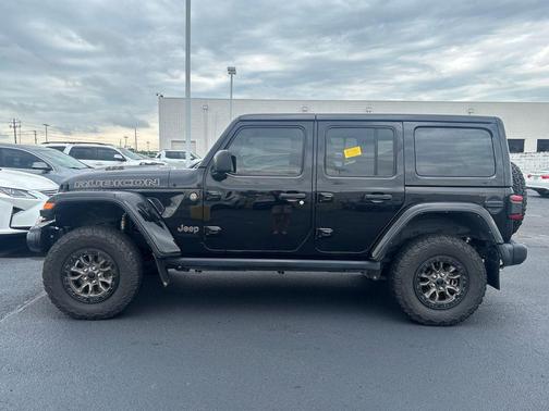 Black Clearcoat 2021 Jeep Wrangler Unlimited Rubicon 392