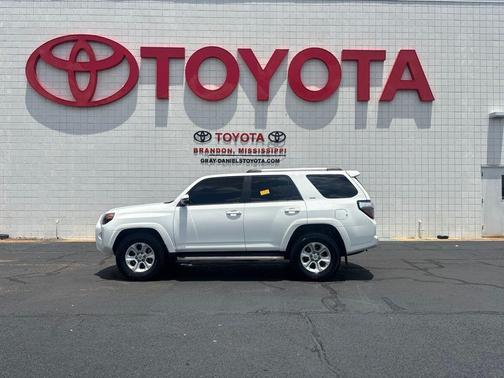 Ice Cap 2023 Toyota 4Runner SR5 Premium
