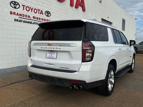 2023 Chevrolet Suburban Premier