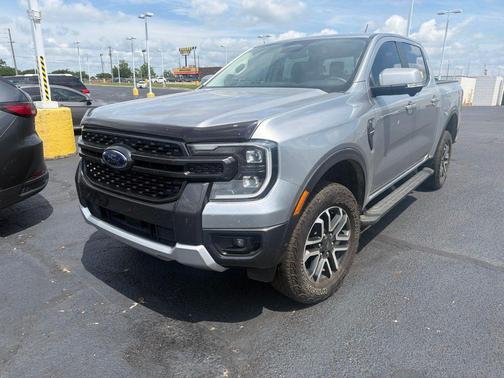 Iconic Silver Metallic 2024 Ford Ranger LARIAT