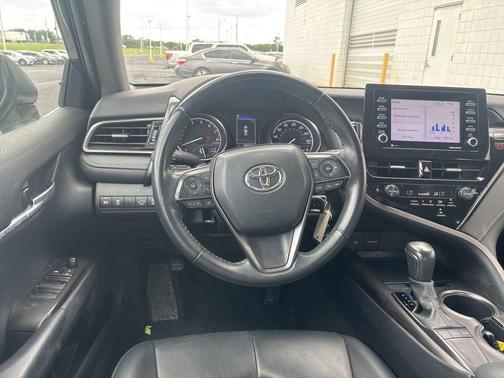 Predawn Gray Mica 2024 Toyota Camry SE
