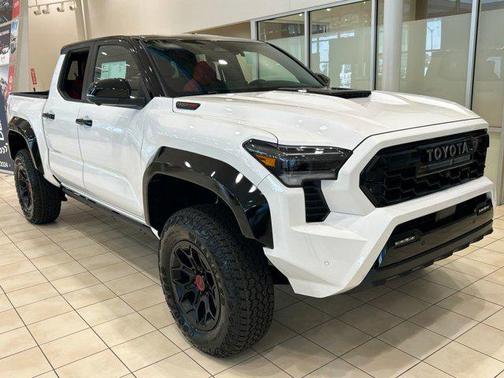 Ice Cap w/Black Roof 2026 Toyota Tacoma Hybrid TRD Pro