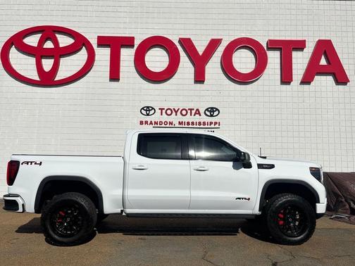 2024 GMC Sierra 1500 AT4