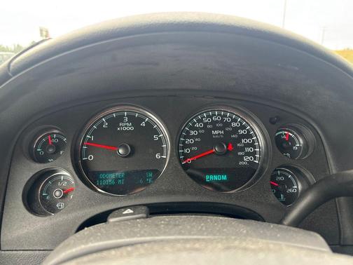 2011 Chevrolet Avalanche 1500 LS