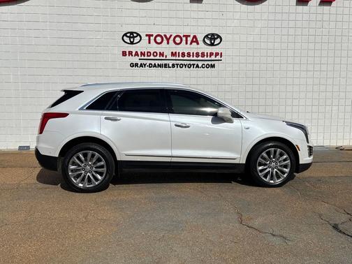 2018 Cadillac XT5 Platinum