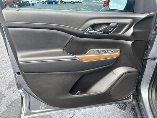 Satin Steel Metallic 2021 GMC Acadia FWD SLE