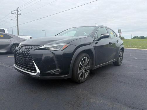 Caviar 2020 Lexus UX 200 Base