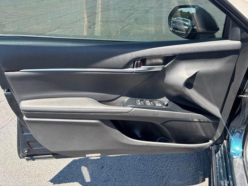 Galactic Aqua Mica 2020 Toyota Camry XSE
