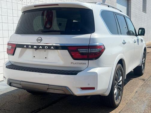 2023 Nissan Armada Platinum