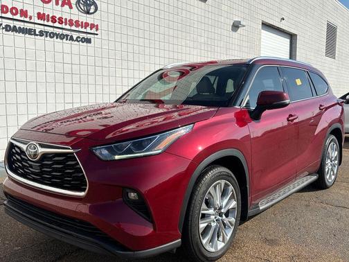 2022 Toyota Highlander Limited