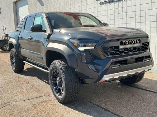 2025 Toyota Tacoma Hybrid Trailhunter