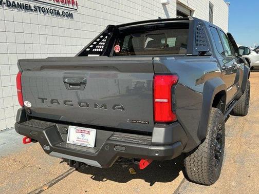2025 Toyota Tacoma Hybrid TRAILHUNTER