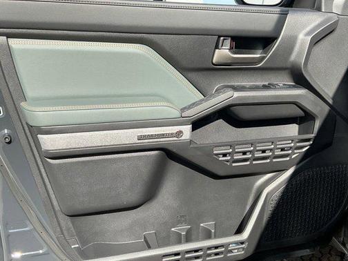 2025 Toyota Tacoma Hybrid Trailhunter