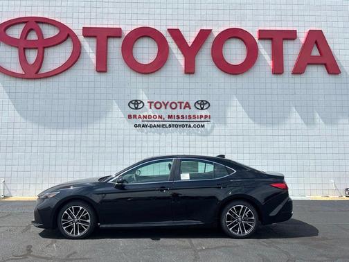 Midnight Black Metallic 2026 Toyota Camry XLE