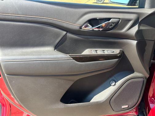 2020 GMC Acadia AWD AT4