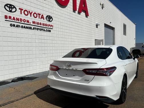 2018 Toyota Camry XLE