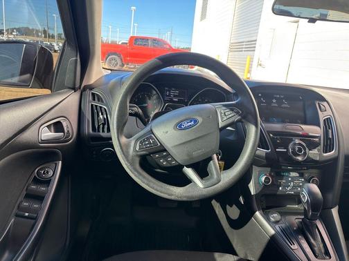 2018 Ford Focus SEL