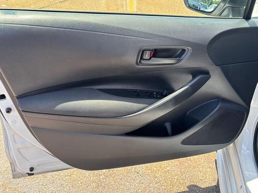 Wind Chill Pearl 2024 Toyota Corolla Hybrid LE