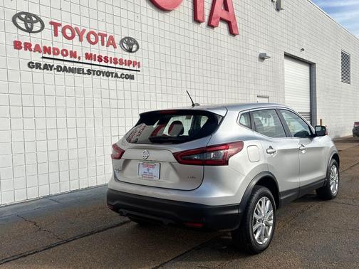 2021 Nissan Rogue Sport S