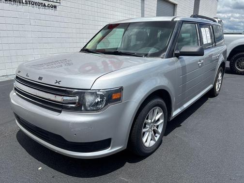 Ingot Silver Metallic 2019 Ford Flex SE