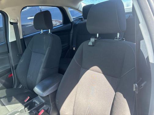 Oxford White 2015 Ford Focus SE