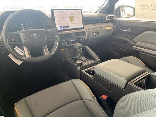 2025 Toyota Tacoma Hybrid TRAILHUNTER