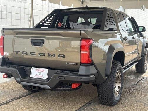 2025 Toyota Tacoma Hybrid TRAILHUNTER
