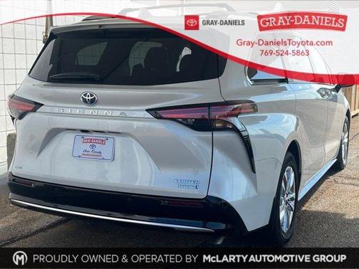2024 Toyota Sienna Limited