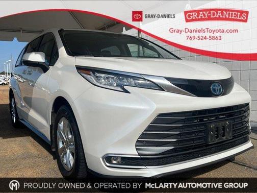 2024 Toyota Sienna Limited