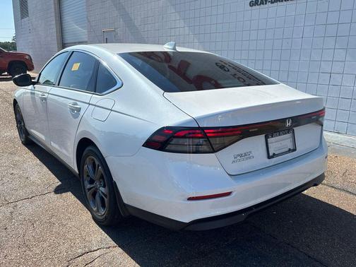 Platinum White Pearl 2024 Honda Accord EX