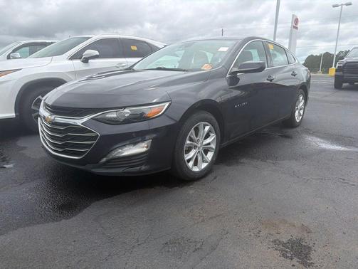 Dark Ash Metallic 2023 Chevrolet Malibu FWD 1LT