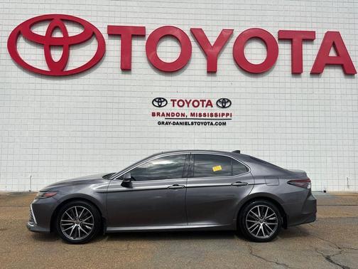 2022 Toyota Camry XLE