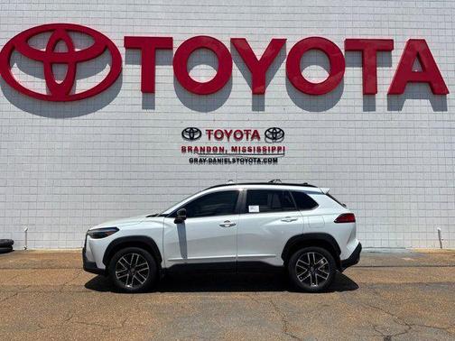 Wind Chill Pearl 2026 Toyota Corolla Cross XLE