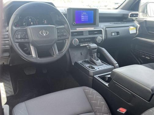 2025 Toyota Tacoma SR