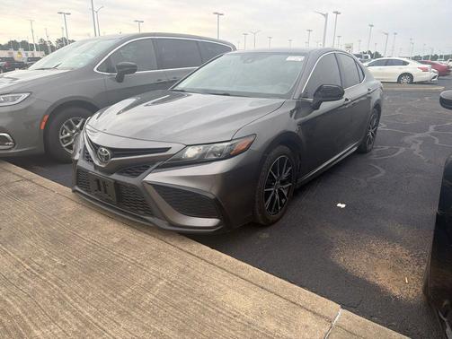 Predawn Gray Mica 2021 Toyota Camry SE