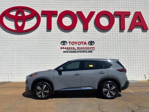 2021 Nissan Rogue Platinum