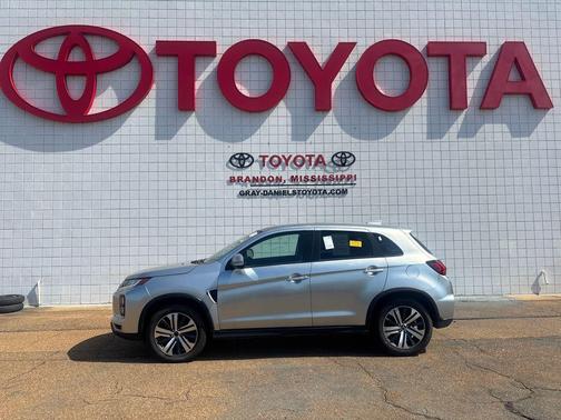 Alloy Silver Metallic 2021 Mitsubishi Outlander Sport SE