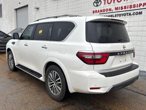 Aspen White Tricoat 2023 Nissan Armada SL 2WD