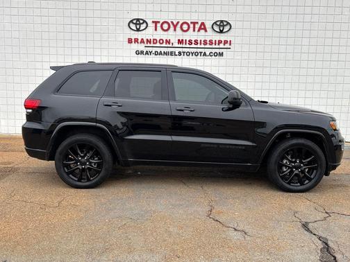 2018 Jeep Grand Cherokee Altitude