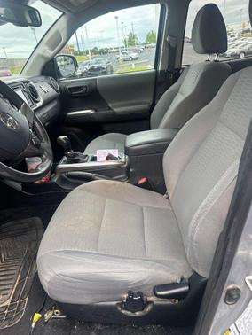 Silver Sky Metallic 2019 Toyota Tacoma SR5