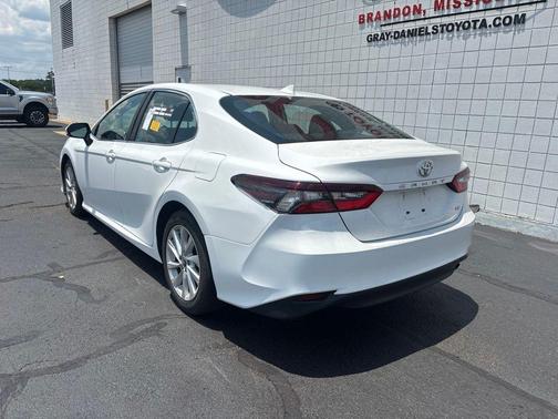 Ice Cap 2024 Toyota Camry LE