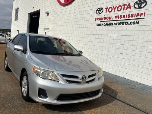 2011 Toyota Corolla LE