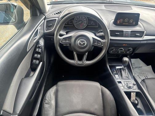 2017 Mazda Mazda3 Sport